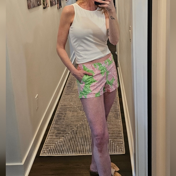 Lilly Pulitzer The Walsh Short - Size 4 - Picture 4 of 13